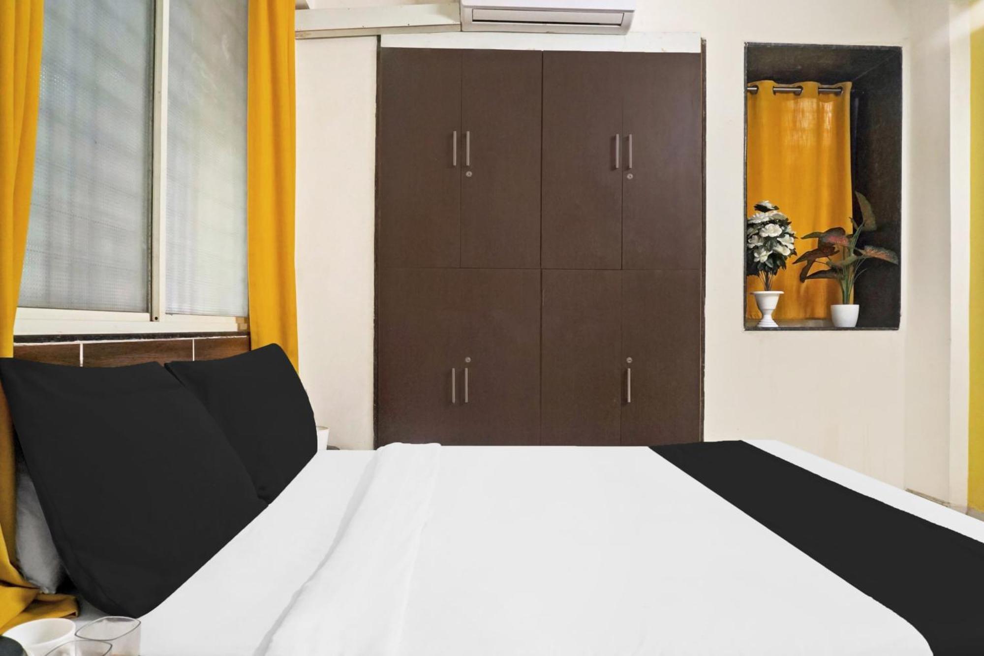 Hotel O Pristine プネ エクステリア 写真